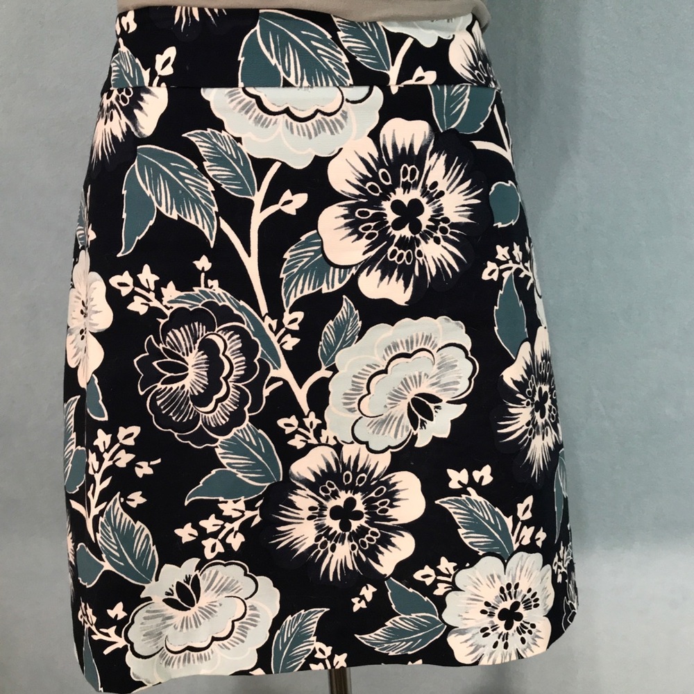 Ann Taylor Loft Floral Pencil Skirt 10